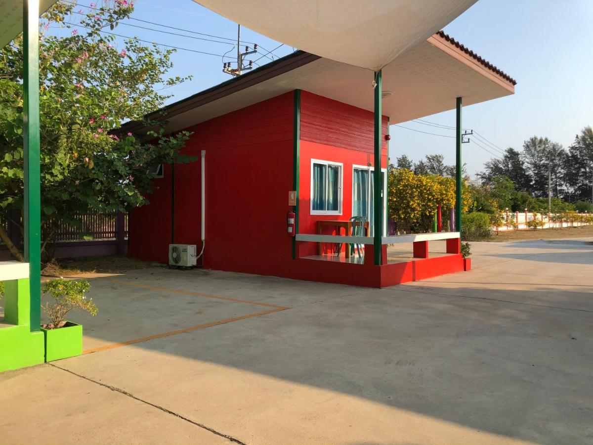 Ban Chak Lao Piarnsri Resort מראה חיצוני תמונה